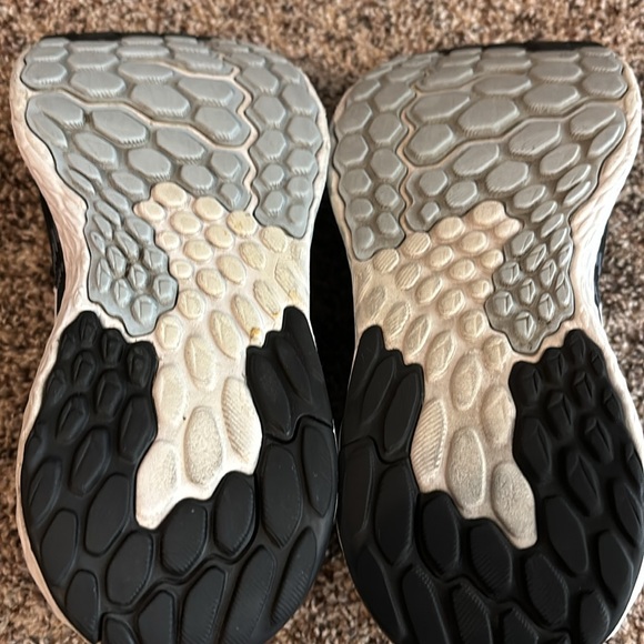 New Balance 1080 v11 - Picture 5 of 5